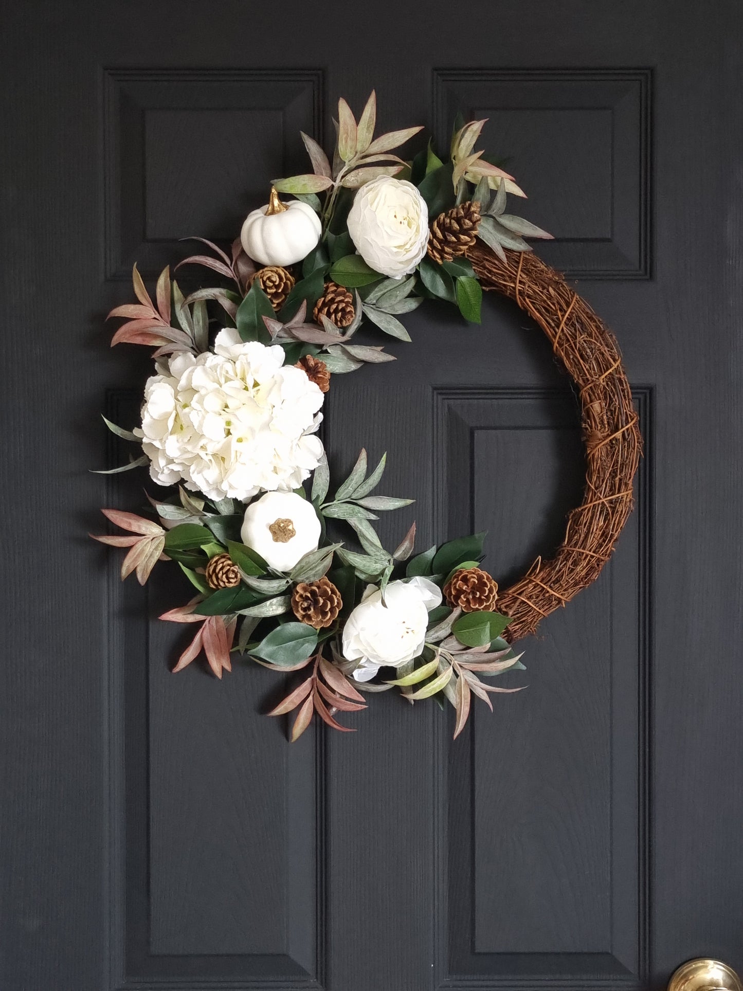 Luxury hydrangea pumpkin autumn wreath