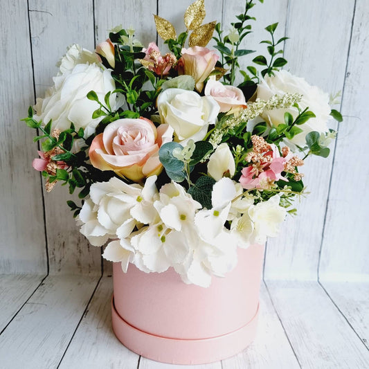 Luxury real touch rose and hydrangea pink hatbox