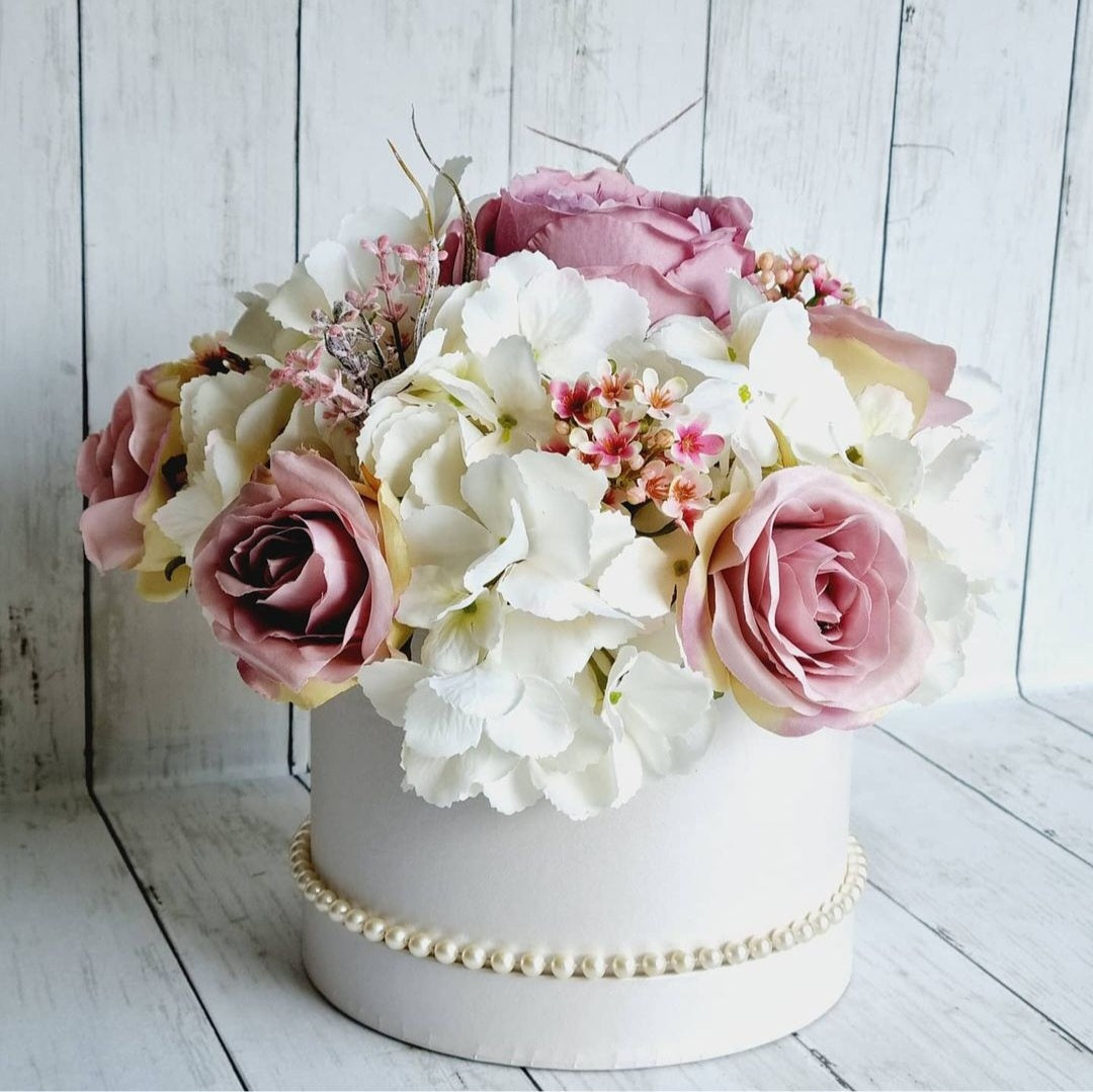 Luxury white hydrangea and pink rose hatbox.